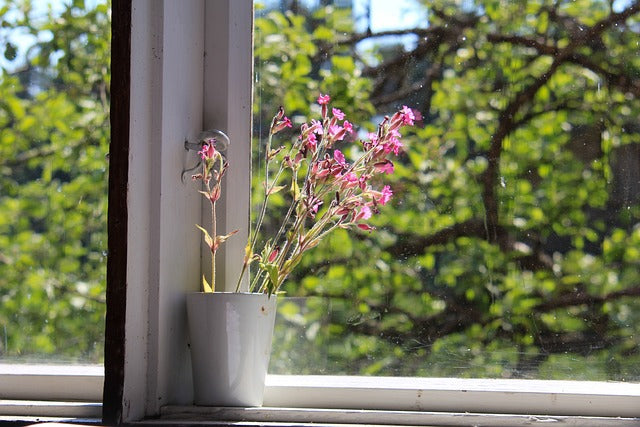 Fenster abdichten und Fensterdichtungen erneuern - DIY Anleitung