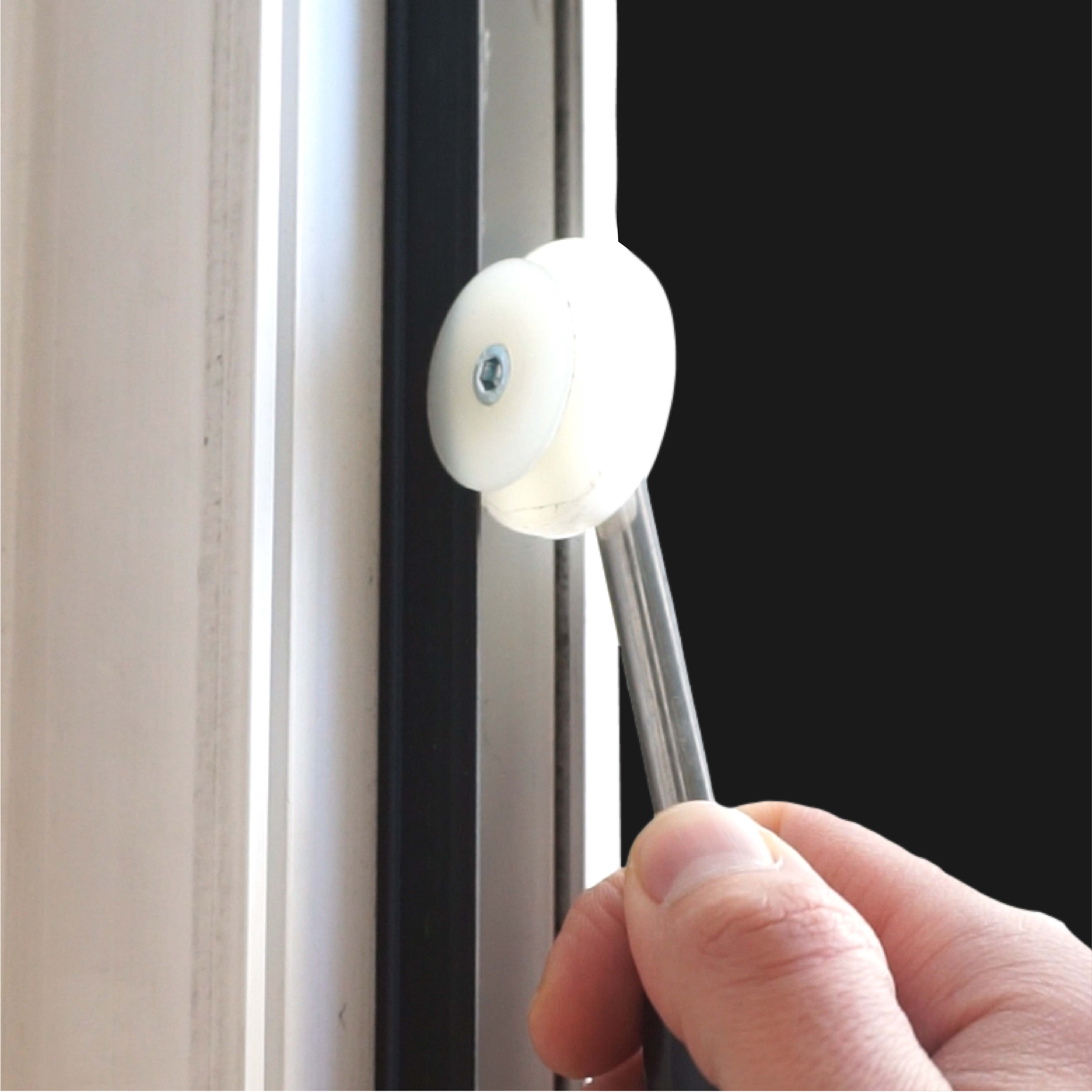 Rollrakete - einfaches Einbauen von Fenster- und Türdichtungen mit dem Dichtungseinroller