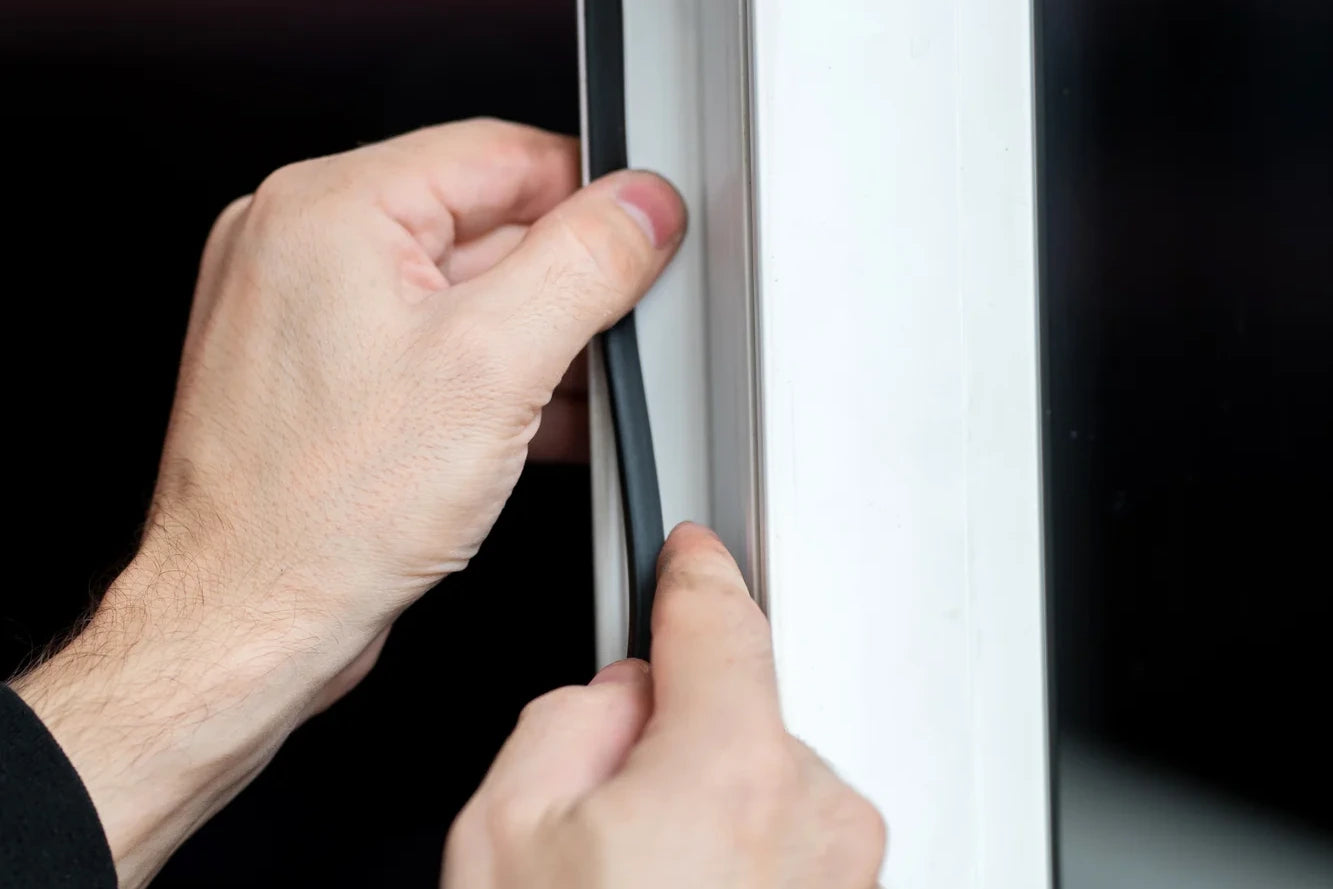 Schritt-für-Schritt-Anleitung: Wie Sie Ihre Fensterdichtungen richtig erneuern