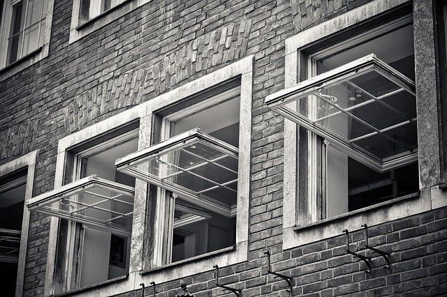 Die Tür oder das Fenster lässt sich nach dem Einsetzen der neuen Dichtung nur noch schwer schließen - was kann ich tun?